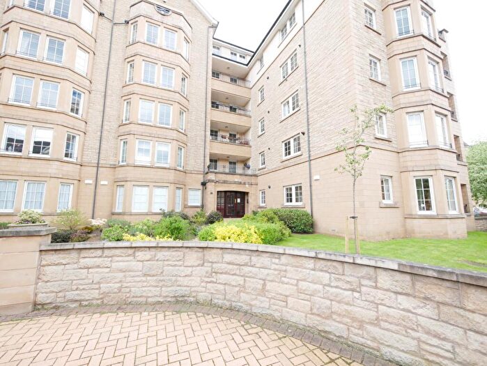 3 Bedroom Flat To Rent In Roseburn Maltings, Roseburn, Edinburgh, EH12