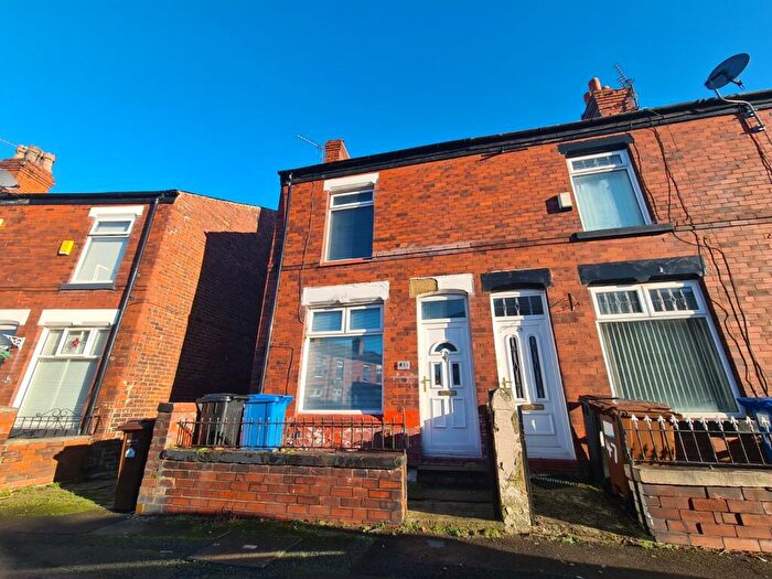 2 Bedroom End Of Terrace House To Rent In Barnsley Street, Offerton, Stockport, SK1