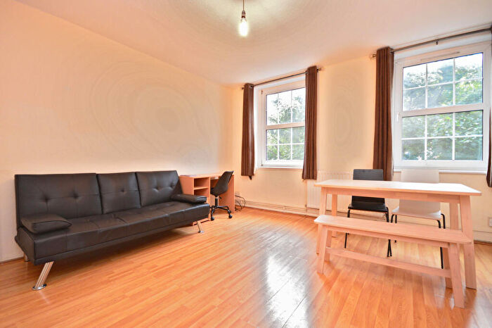 3 Bedroom Flat To Rent In Electric House, Bow Road, E3