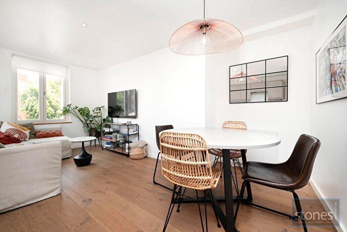 1 Bedroom Apartment To Rent In Chalk Farm Road, London, NW1