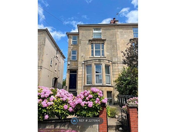 1 Bedroom Flat To Rent In Cotham Grove, Bristol, BS6