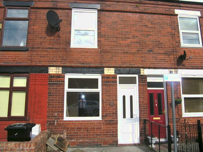 2 Bedroom Terraced House To Rent In Brighton Grove, Sale, M33