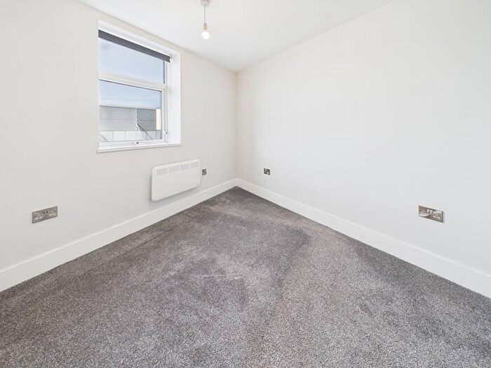 2 Bedroom Flat To Rent In Crescent West, Cleveleys., FY5