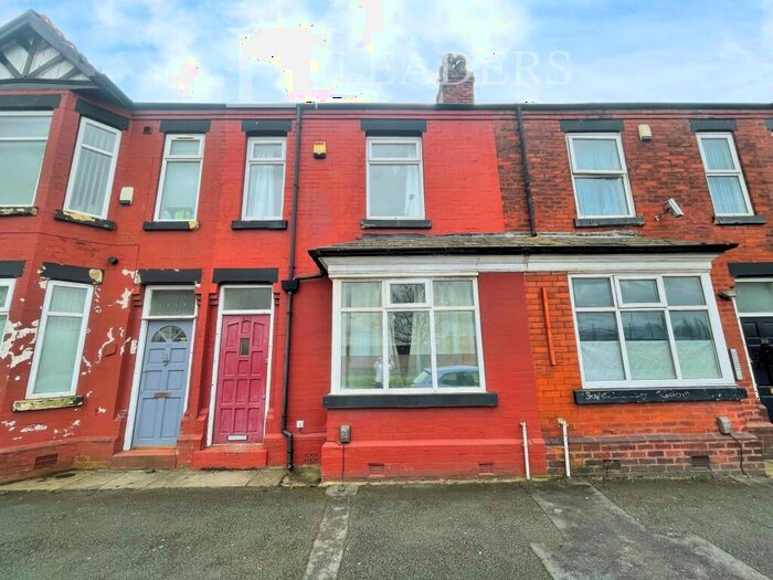 6 Bedroom Terraced House To Rent In Moseley Road, Fallowfield, M14