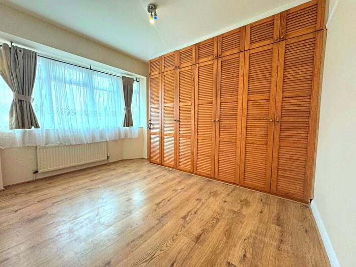 4 Bedroom Terraced House To Rent In Long Elmes, Harrow, HA3