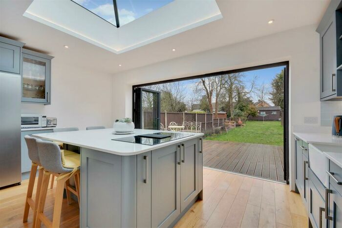 3 Bedroom House To Rent In Longfield Road, Chelmsford, CM2