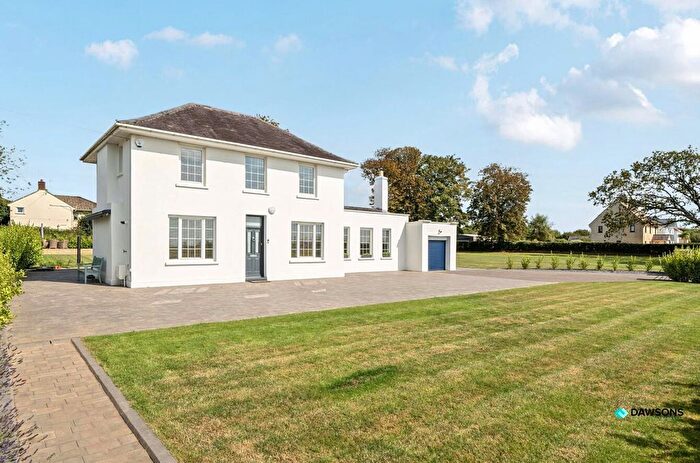 4 Bedroom Detached House For Sale In Pennard Road, Pennard, Mumbles, Swansea, SA3