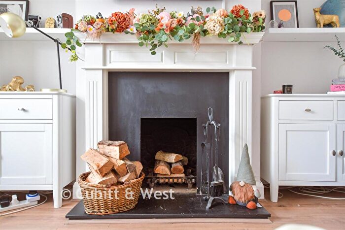 3 Bedroom End Of Terrace House For Sale In Sandfield Avenue, Littlehampton, West Sussex, BN17