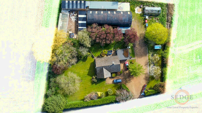 3 Bedroom Detached Bungalow For Sale In Weston Hills, Spalding, PE12