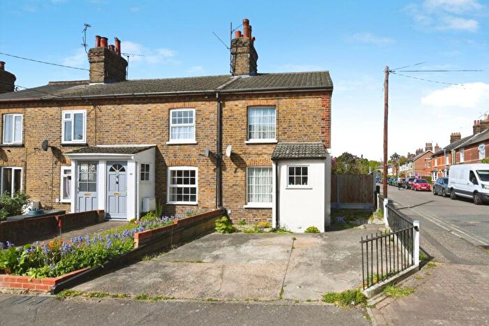 2 Bedroom End Of Terrace House For Sale In Mount Road, Braintree, Essex, CM7