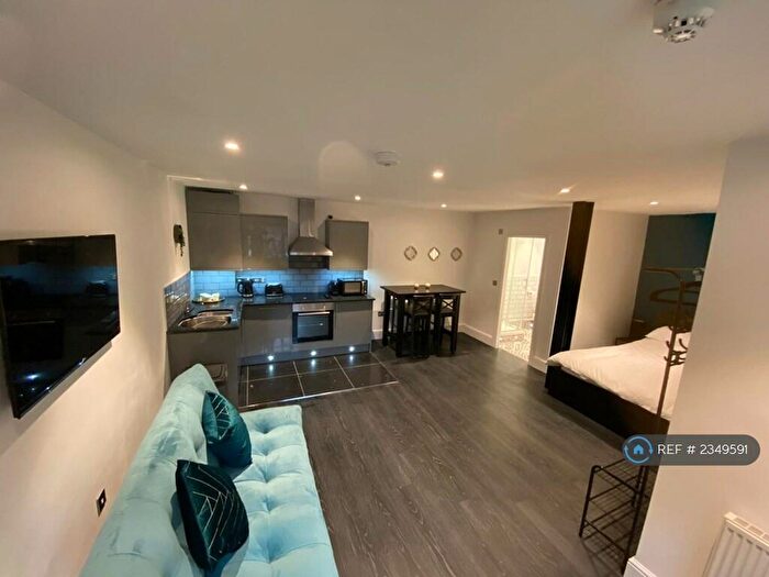 Studio To Rent In Cutlery Works, Sheffield, S3