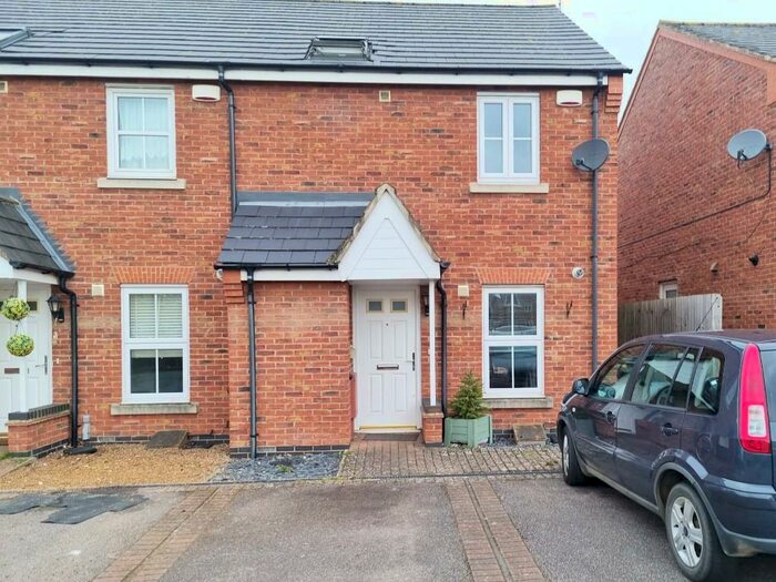 3 Bedroom Terraced House To Rent In Graffham Drive, Oakham, Rutland, LE15