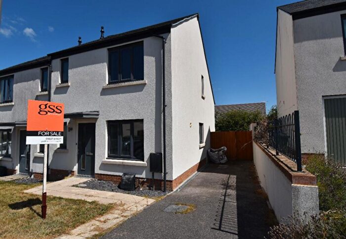 3 Bedroom Semi-Detached House For Sale In Broom Park, Okehampton, EX20