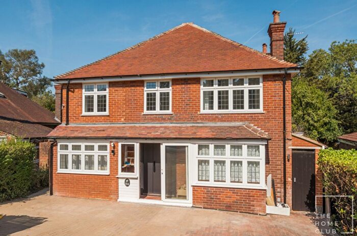 8 Bedroom Detached House To Rent In Queen Eleanors Road, Guildford, Surrey, GU2