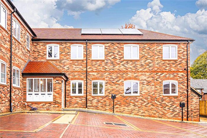 2 Bedroom Apartment To Rent In Bury Road, Hemel Hempstead, Hertfordshire, HP1