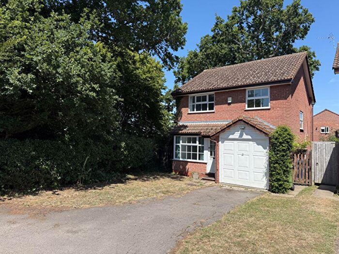 3 Bedroom Detached House For Sale In Bader Avenue, Churchdown, Gloucester, GL3