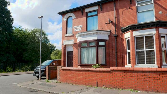 3 Bedroom Terraced House To Rent In Parkdale Avenue, Manchester, M18