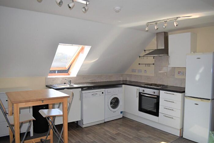 1 Bedroom Apartment To Rent In Catherine Street, Cardiff(City), CF24