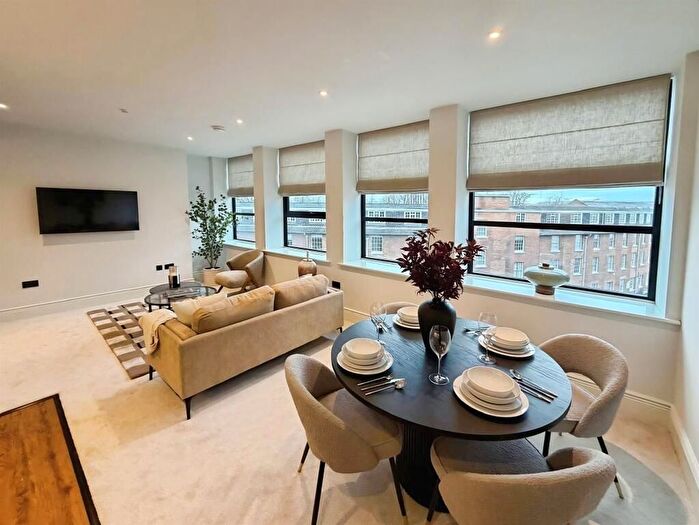 2 Bedroom Flat To Rent In Princess Road West, Leicester, LE1