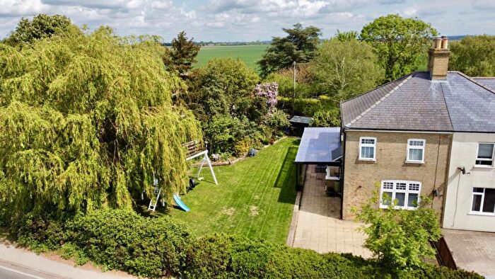 4 Bedroom Semi-Detached House For Sale In Bush Farm Cottages, Ely Road, Littleport, Ely, Cambridgeshire, CB6