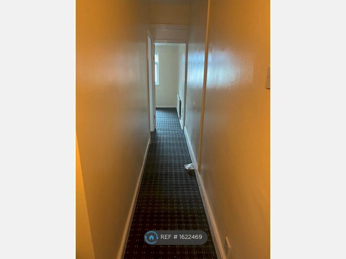 3 Bedroom Terraced House To Rent In Haddenham Road, Leicester, LE3