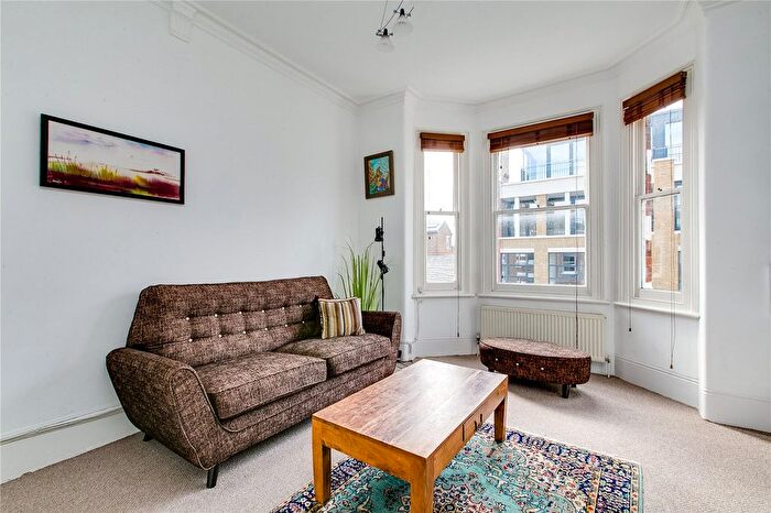 1 Bedroom Flat To Rent In Wyfold Road, Munster Village, SW6