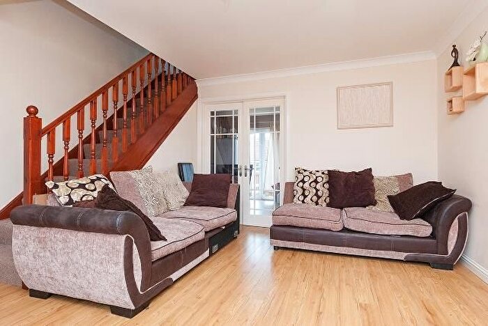 2 Bedroom Terraced House To Rent In Fernieside Gardens, Edinburgh, EH17