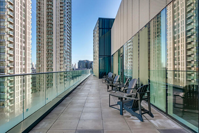 1 Bedroom Flat To Rent In Sirocco Tower, Harbour Way, London, E14