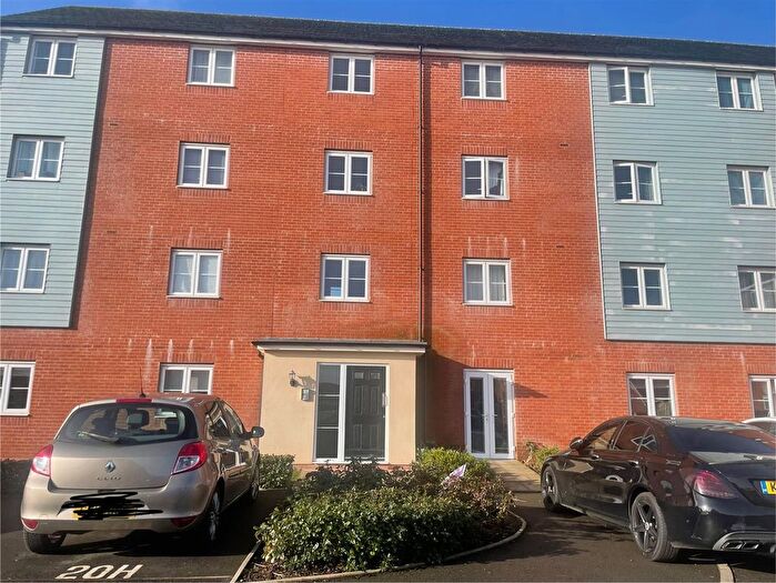 2 Bedroom Flat To Rent In Owens Road, Coventry, CV6