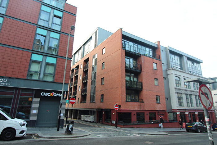 2 Bedroom Apartment For Sale In Central Garden Apartments, Benson Street, Liverpool, Merseyside, L1
