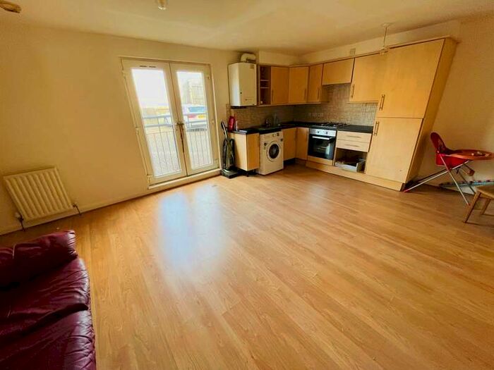 1 Bedroom Apartment To Rent In Greenway Road, Rumney, Cardiff, CF3