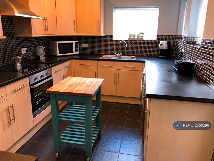 4 Bedroom Terraced House To Rent In Albany Road, Coventry, CV5