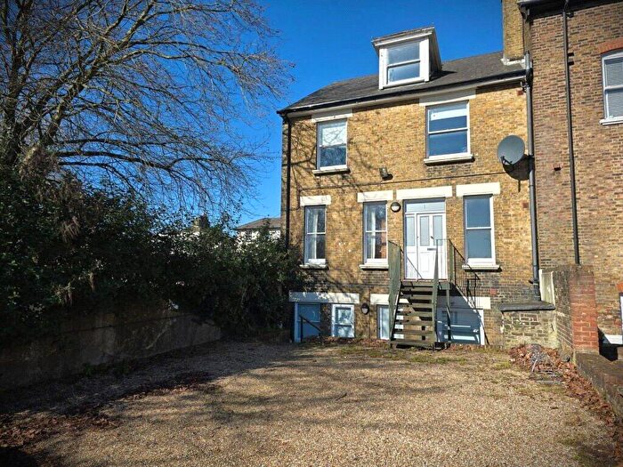 1 Bedroom Flat To Rent In Albion Place, Maidstone, ME14