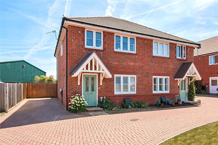 3 Bedroom Semi-Detached House For Sale In Clockbarn Way, Send, Surrey, GU23