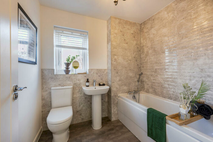 5 Bedroom Detached House For Sale In Ruddington, Nottingham, NG11