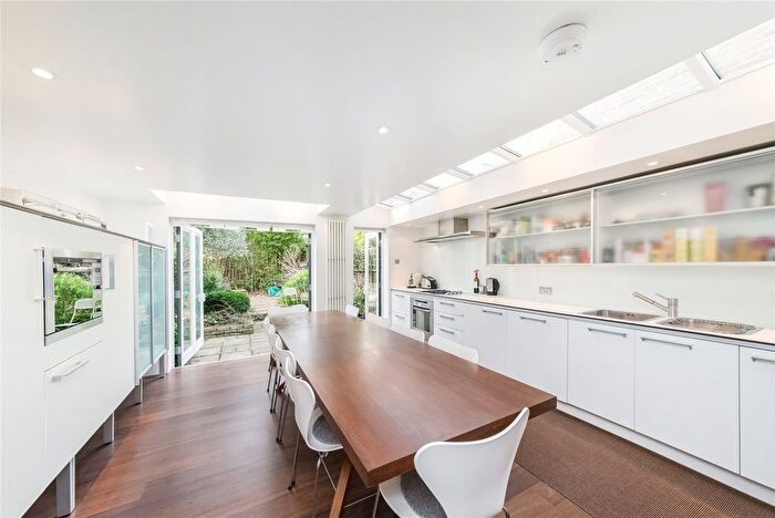 4 Bedroom Terraced House To Rent In Dale Street, Chiswick, London, W4