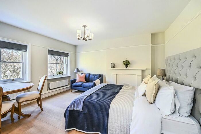 Studio To Rent In Cornwall Gardens, South Kensington, London, SW7