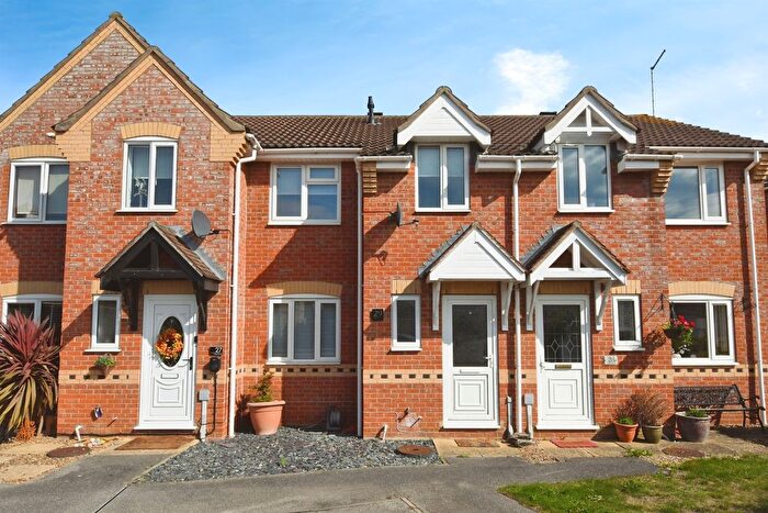 3 Bedroom Terraced House For Sale In Oak Road, Sleaford, NG34