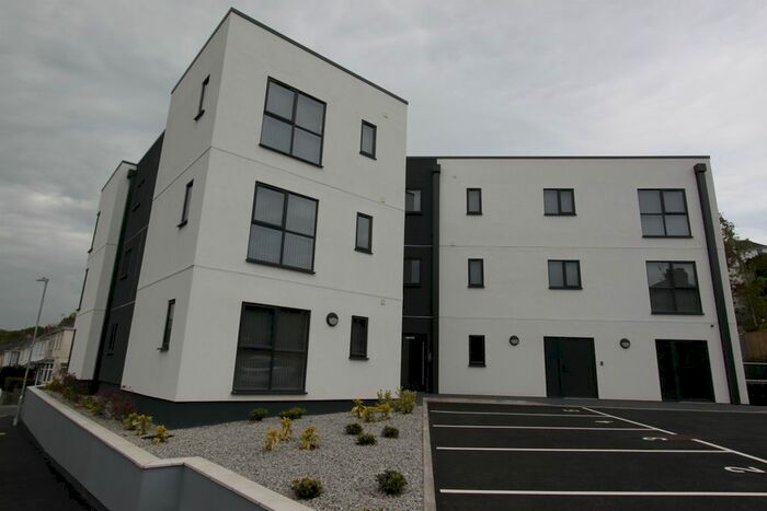 2 Bedroom Flat To Rent In Lower Compton Road, Plymouth, Devon, PL3