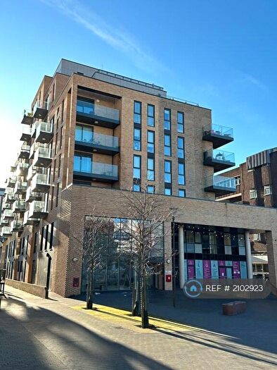 2 Bedroom Flat To Rent In Homefield Rise, Orpington, BR6