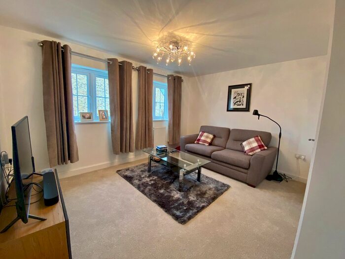 3 Bedroom Town House To Rent In Brudenell, Godmanchester, Huntingdon, PE29