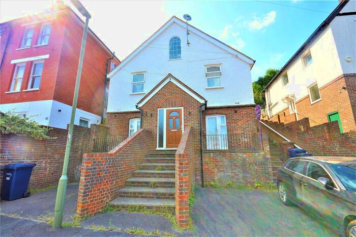 1 Bedroom Apartment To Rent In Croft Road, Godalming, Surrey, GU7