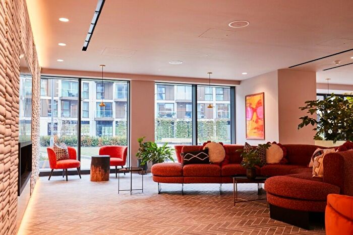 2 Bedroom Apartment To Rent In Angel Gardens, Manchester, Greater Manchester, M4