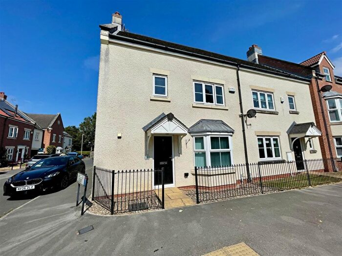 4 Bedroom Semi-Detached House For Sale In Lawsons Court, High Coniscliffe, Darlington, DL2