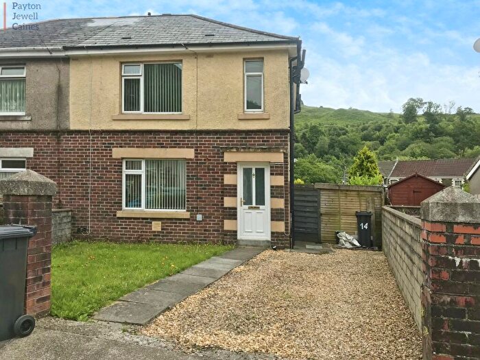 3 Bedroom Semi-Detached House For Sale In Twyn Yr Ynys, Cwmavon, Port Talbot, Neath Port Talbot., SA12