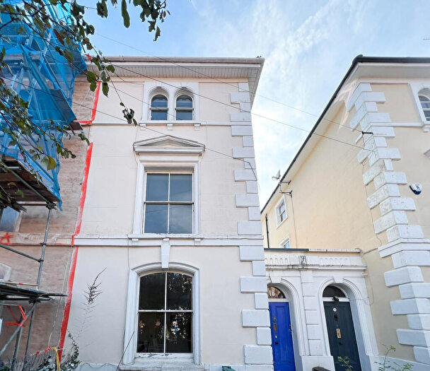 7 Bedroom Terraced House To Rent In Highbury Villas, Kingsdown, BS2