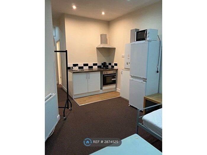 Studio To Rent In Claremont Road, Manchester, M6