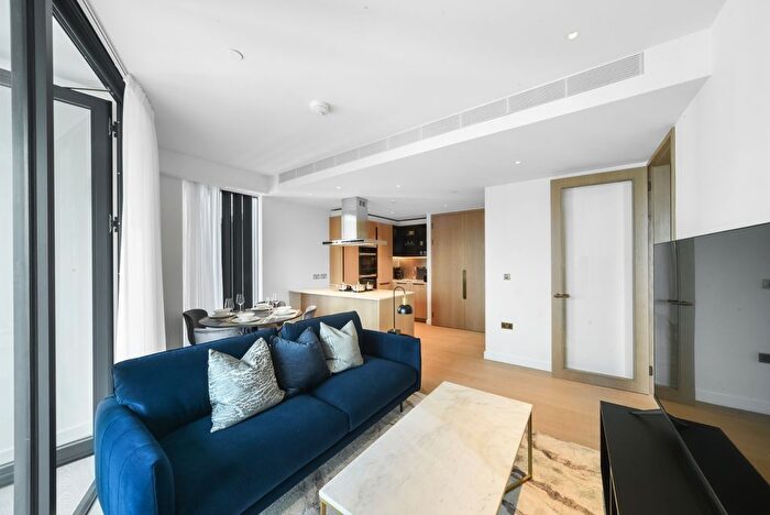 2 Bedroom Flat To Rent In Nine Elms Lane, London, SW8