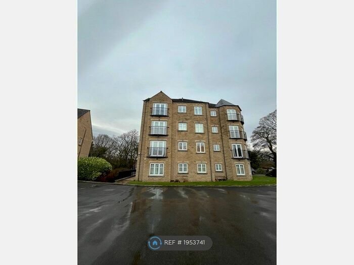 2 Bedroom Flat To Rent In Lindley, Huddersfield, HD3