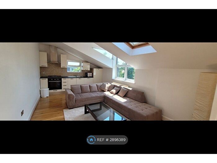1 Bedroom Flat To Rent In Sunningfields Road, London, NW4